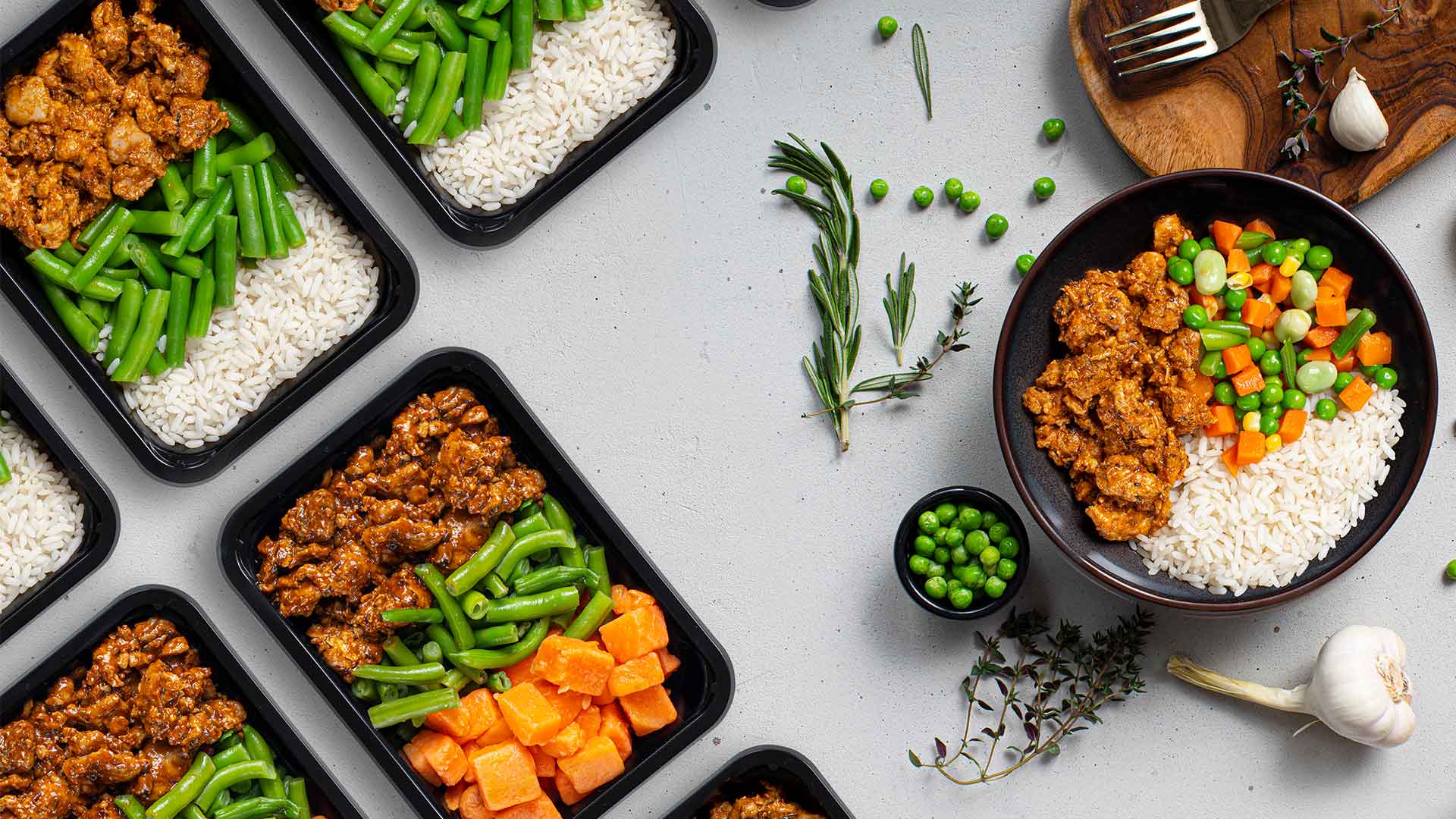 Droogtrainen met gevarieerde pakketten van SportMeals.com om je sportdoel snel en efficiënt te behalen